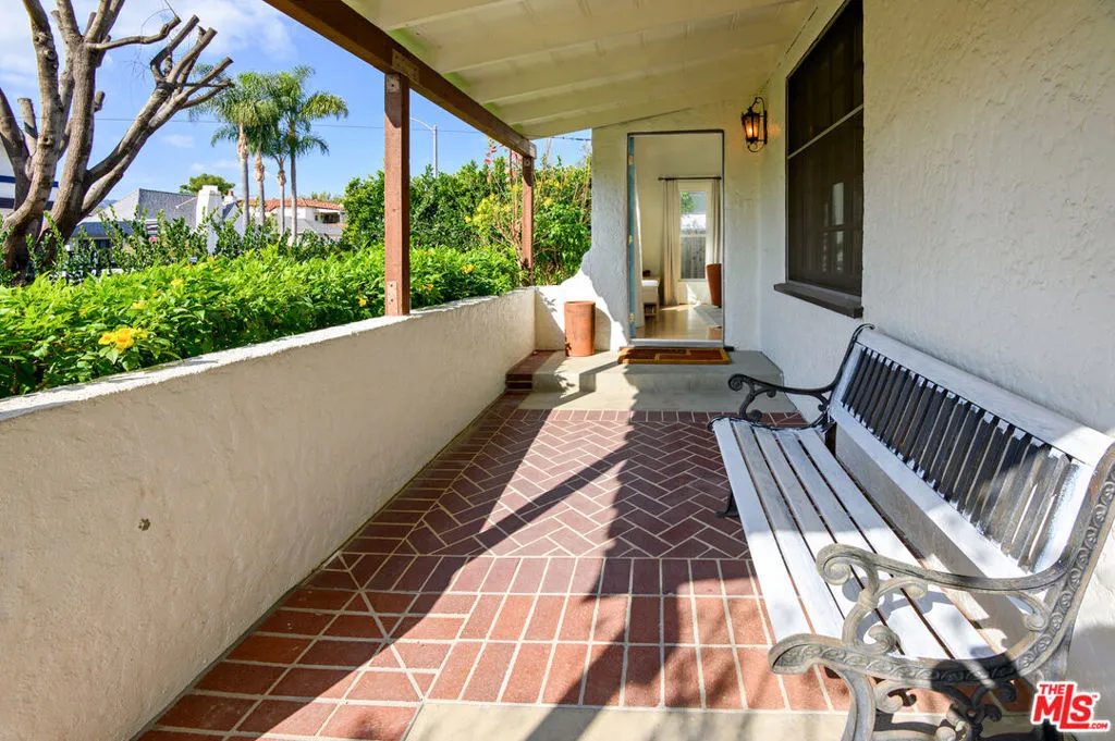 502 N Gardner Street, Los Angeles, California 90036 home-pic-9